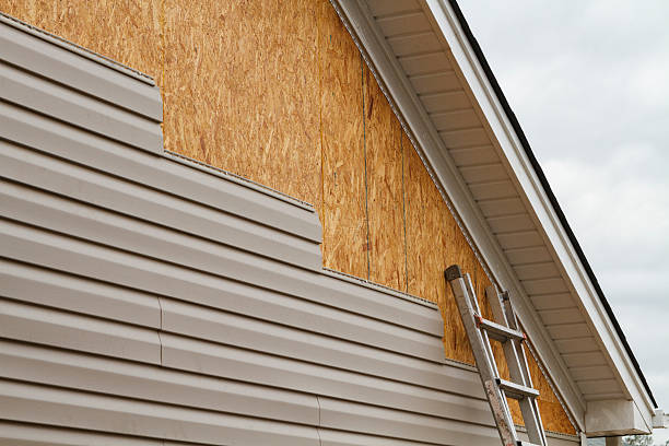 24/7 Emergency Siding Installation experts in Essex, IL